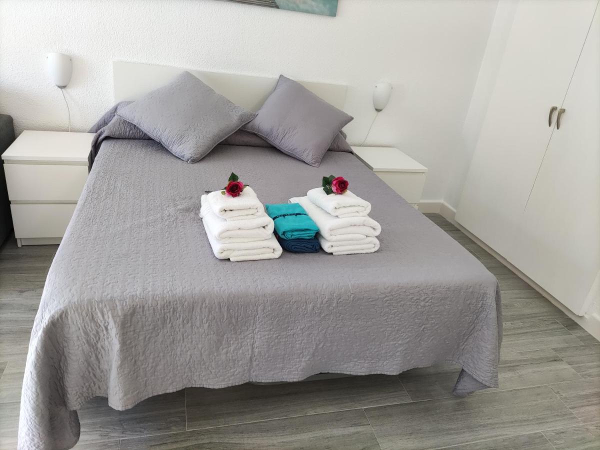 Estudio Benalbeach Primera Linea De Playa Benalmadena Exterior photo